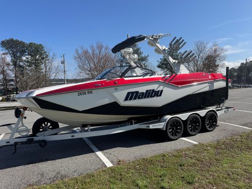 2024 Malibu M Series M242