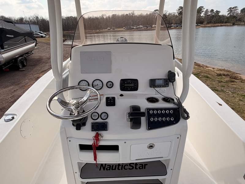 Boat Image 14
