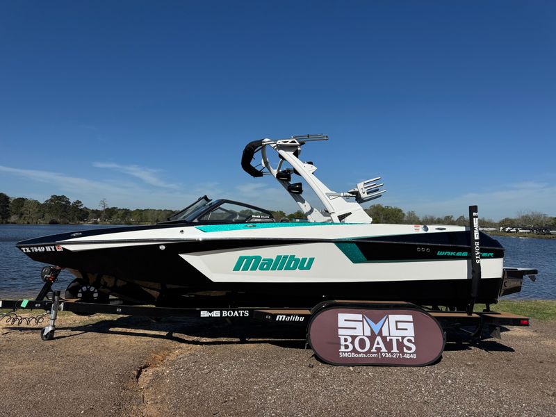 2021 Malibu Wakesetter 23 MXZ