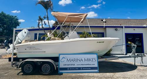 2021 Pioneer 202 Islander