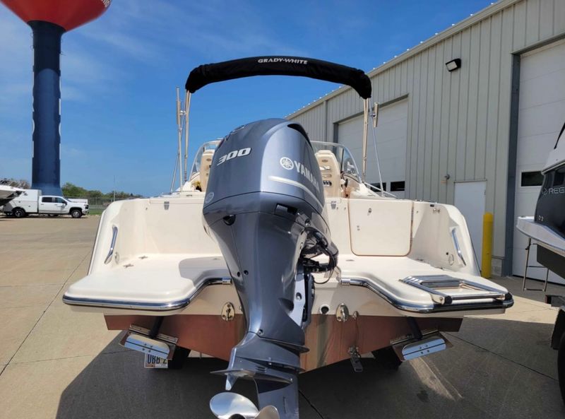 Boat Image 4