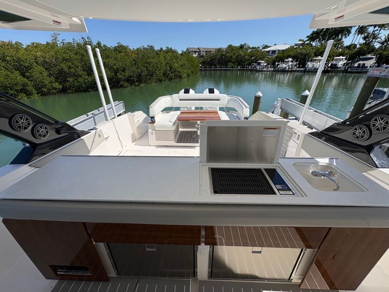 Boat Image 17