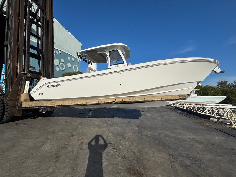 2026 Everglades 315 CC