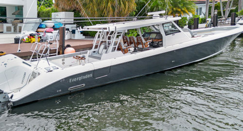 2024 Everglades 455 CC