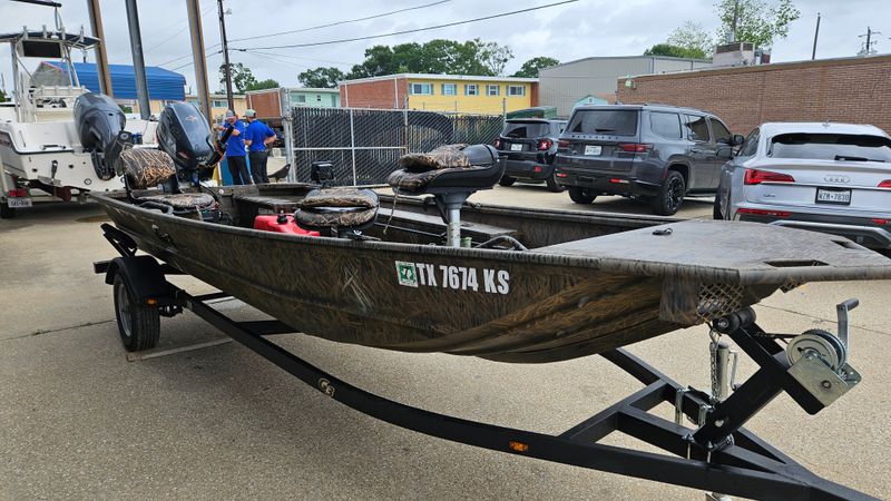 Boat Image 3