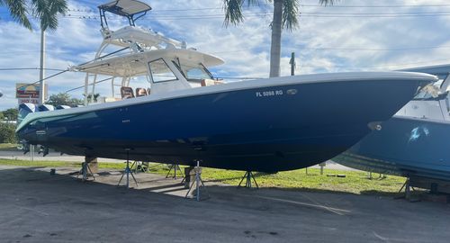2017 Everglades 435 CC