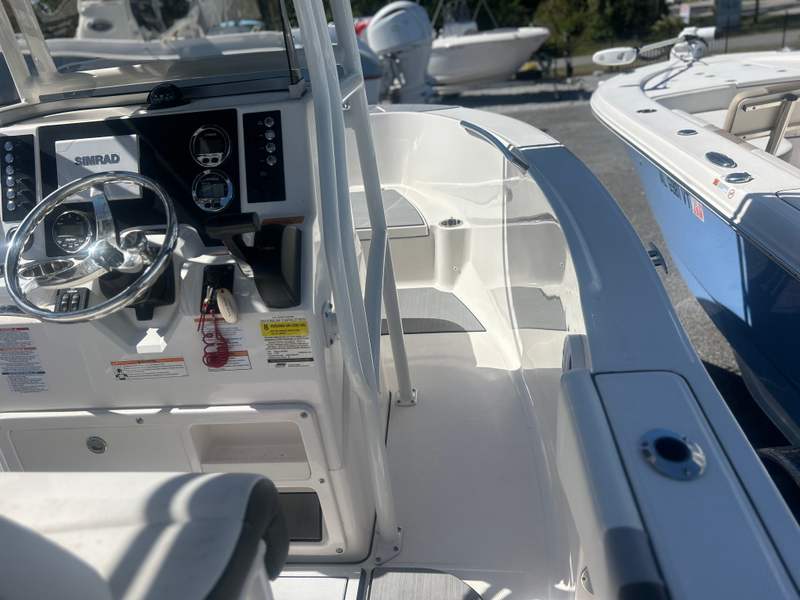 Boat Image 10