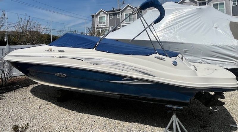 2006 Sea Ray SD 220